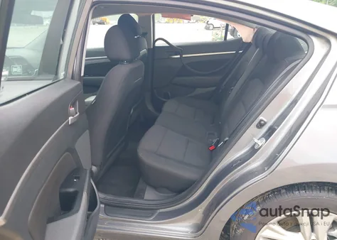 2020 Hyundai Elantra Sel z USA, uszkodzony, nr VIN 5NPD84LF5LH510014